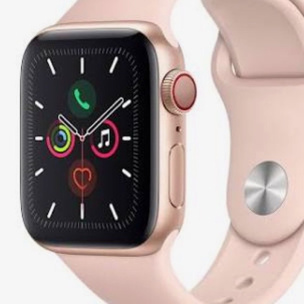 Damaged Apple Watch Series 3